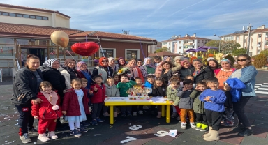 Kastamonu'da velilerden Öğretmenler Günü'nde İHH'ya anlamlı bağış