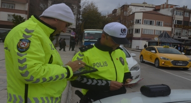 Merzifon'da trafik denetimleri sürüyor