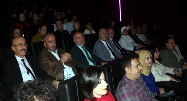 Sinoplu sinemaseverler