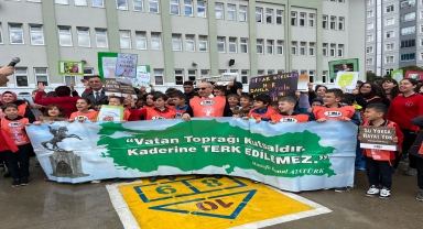 TEMA temsilcileri ve öğrenciler