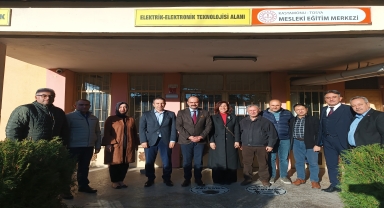 Tosya Belediye Başkanı Kavaklıgil, öğretmenleri ziyaret etti