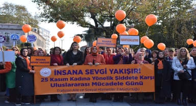 Trabzon'da kadına yönelik şiddete karşı farkındalık yürüyüşü yapıldı