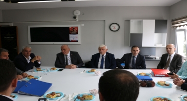 Trabzon'daki mesleki eğitim merkezlerinin yöneticileri bir araya geldi