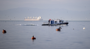 Zonguldak'ta batan geminin kayıp 9 personelini arama çalışmaları sürüyor