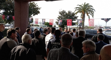 Zonguldak'ta ilçe belediye meclis toplantısı öncesinde tartışma