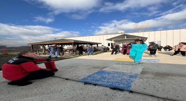 Bolu'da özel eğitim merkezinde yangın söndürme tatbikatı yapıldı