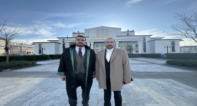 Düzce'de baba ve oğlunun hayatını kaybettiği kazaya ilişkin sanığın yargılanmasına başlandı