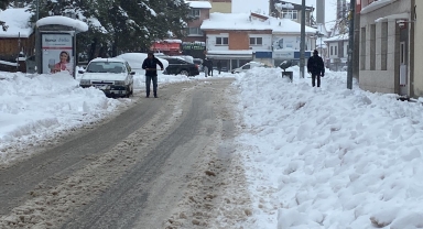Gerede'de kar kalınlığı 50 santimetreye yaklaştı
