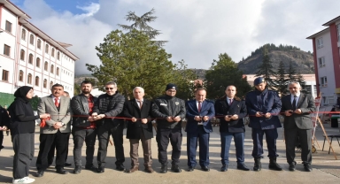 İskilip'te Filistin yararına hayır çarşısı kuruldu