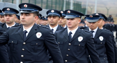 Karabük'te 454 polis adayı mezun oldu