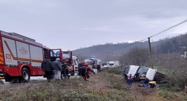 Ordu'da devrilen kamyonetteki 4 kişi yaralandı