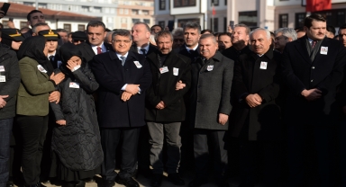 Piyade Sözleşmeli Er Çağatay Erenoğlu'nun cenazesi memleketi Sinop'ta toprağa verildi