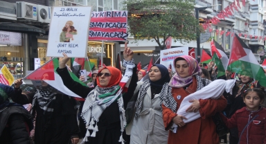 Samsun'da İsrail'in Gazze'ye yönelik saldırıları protesto edildi