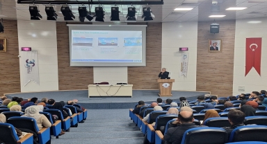 Tokat Gaziosmanpaşa Üniversitesinde afet bilgilendirme eğitimi düzenlendi