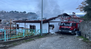 Tokat'ta tarihi konakta yangın sonucu hasar oluştu