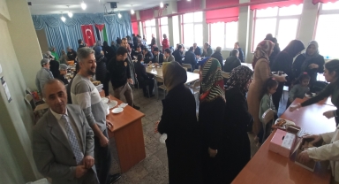 Yeşilyurt'ta Filistin yararına kermes