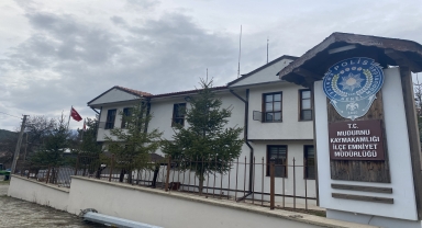 Bolu'da bir kişinin dolandırılmasını muhtarın dikkati engelledi