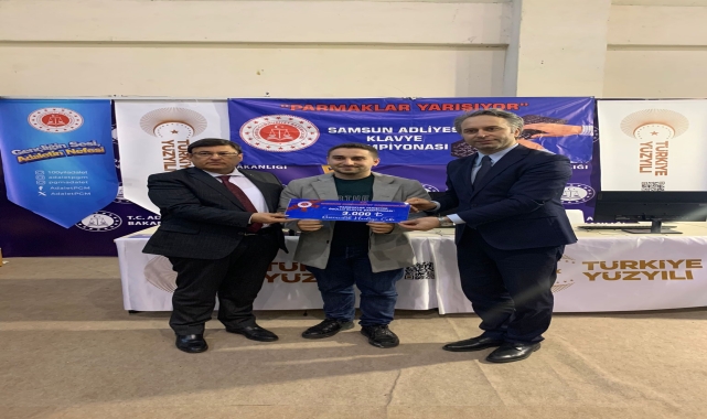 Orta Karadeniz Kariyer Fuarı'nda "klavye şampiyonası" düzenlendi