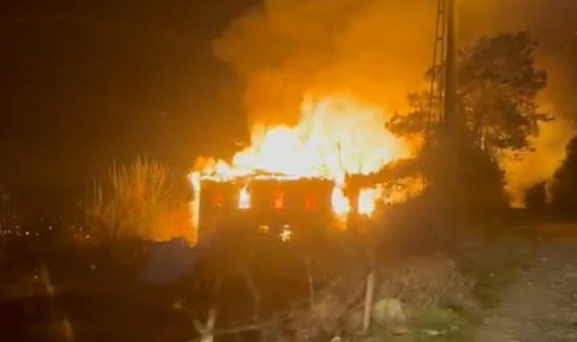 Samsun’da tarihi Hamit Ağa Konağı yandı