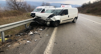 Tokat'ta zincirleme trafik kazasında 2 kişi yaralandı