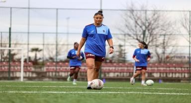 Trabzonspor Kadın Futbol Takımı, 2 oyuncuyu renklerine bağladı
