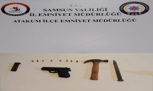 Samsun'da daha önce birlikte yaşadığı kadının evine kapıyı kırarak giren zanlı tutuklandı
