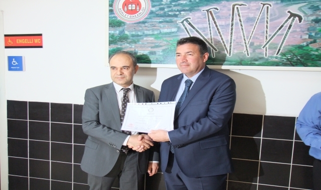 Devrek Belediye Başkanı Ulupınar, mazbatasını aldı