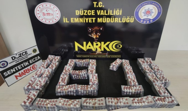 Düzce'de uyuşturucu operasyonunda 3 kişi tutuklandı