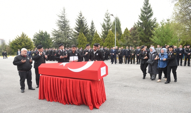 Kastamonu'da görevi başında kalp krizi sonucu ölen Uzman Çavuş Kolukısa için tören düzenlendi