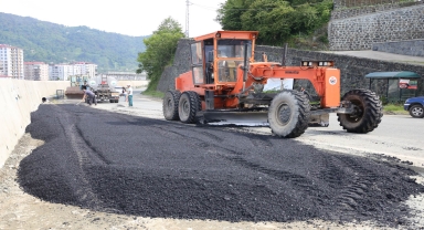 Arhavi Kapisre Köprüsü Kavşağı'ndaki çalışmalara devam edildi