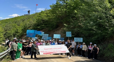 Artvin'de tütün ürünlerinin zararlarına dikkat çekmek için yürüyüş yapıldı