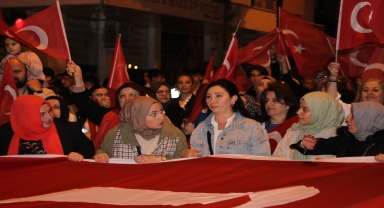Bafra’da Gençlik yürüyüşü ve fener alayı düzenlendi