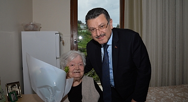 BAŞKAN GENÇ’TEN ANNELER GÜNÜ MESAJI