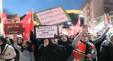 Giresun, Bayburt ve Trabzon'da İsrail'in Filistin'e yönelik saldırıları protesto edildi