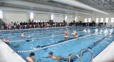 Görele'de Yarı Olimpik Yüzme Havuzu hizmete açıldı