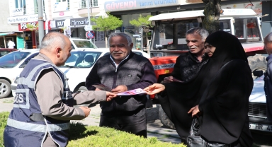 Havza'da polis dolandırıcılık olaylarına karşı vatandaşları uyardı