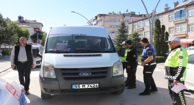 Havza'da şehir içi yolcu taşıyan minibüslere yönelik denetim yapıldı