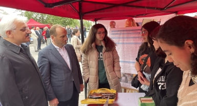 Hayırsever iş insanı İzzet Baysal Bolu'da