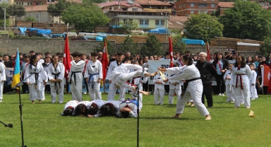 Kastamonu'nun ilçelerinde 19 Mayıs Atatürk'ü Anma Gençlik ve Spor Bayramı kutlandı