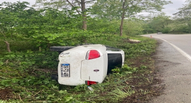 Ordu'da otomobilin devrildiği kazada 3 kişi yaralandı