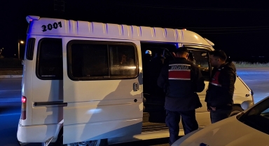 Samsun’da polis ve jandarma trafik ile asayiş uygulaması yaptı