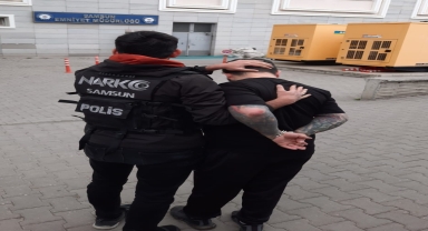 Samsun'da uyuşturucu ticareti yaptığı için aranan kişi uyuşturucuyla yakalandı