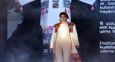 Tokat'ın geleneksel kıyafetlerinden oluşan defile düzenlendi