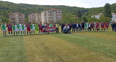 Zonguldak'ta futbolcular,