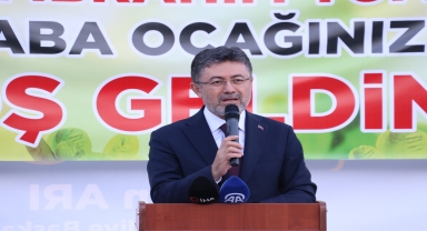 Bakan Yumaklı, Kastamonu'nun Pınarbaşı ilçesinde bayramlaşma törenine katıldı: