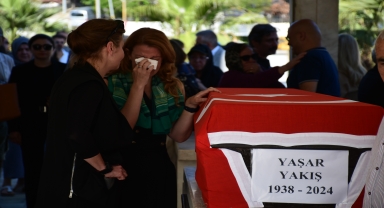 Eski Dışişleri Bakanı Yaşar Yakış'ın cenazesi Düzce'de defnedildi
