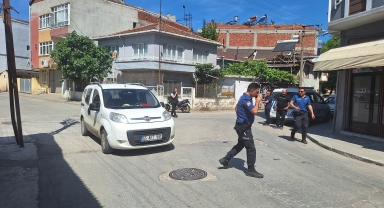 Samsun'da hafif ticari araca çarpan motosiklet sürücüsü yaralandı
