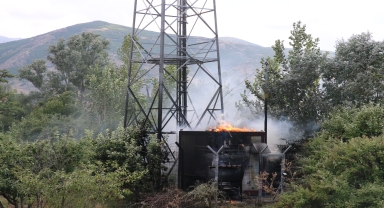 Tokat'ta baz istasyonu trafosunda çıkan yangın hasara neden oldu