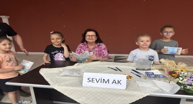 Yazar Sevim Ak, Kargı'da okurlarıyla buluştu