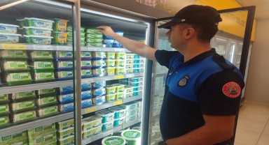 Bafra'da zabıta marketlerde denetim yaptı